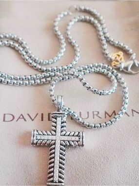 David Yurman Silver Chevron Cross Pendant Necklace 23”